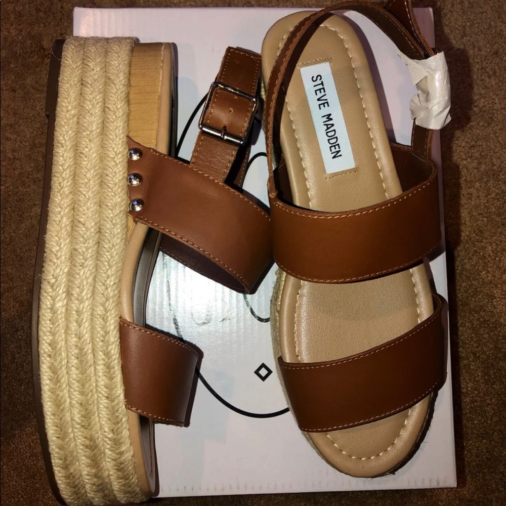 Steve Madden platform sandals
